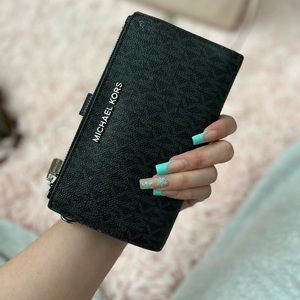 Michael Kors Wallet Wristlet
